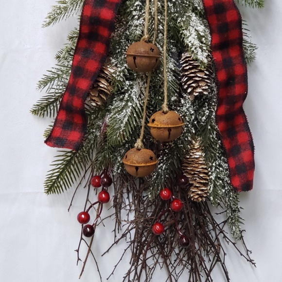 Christmas Holiday Swag Door Hanging Wreath/ Red and Black Buffalo Plaid Ribbon - Picture 6 of 7